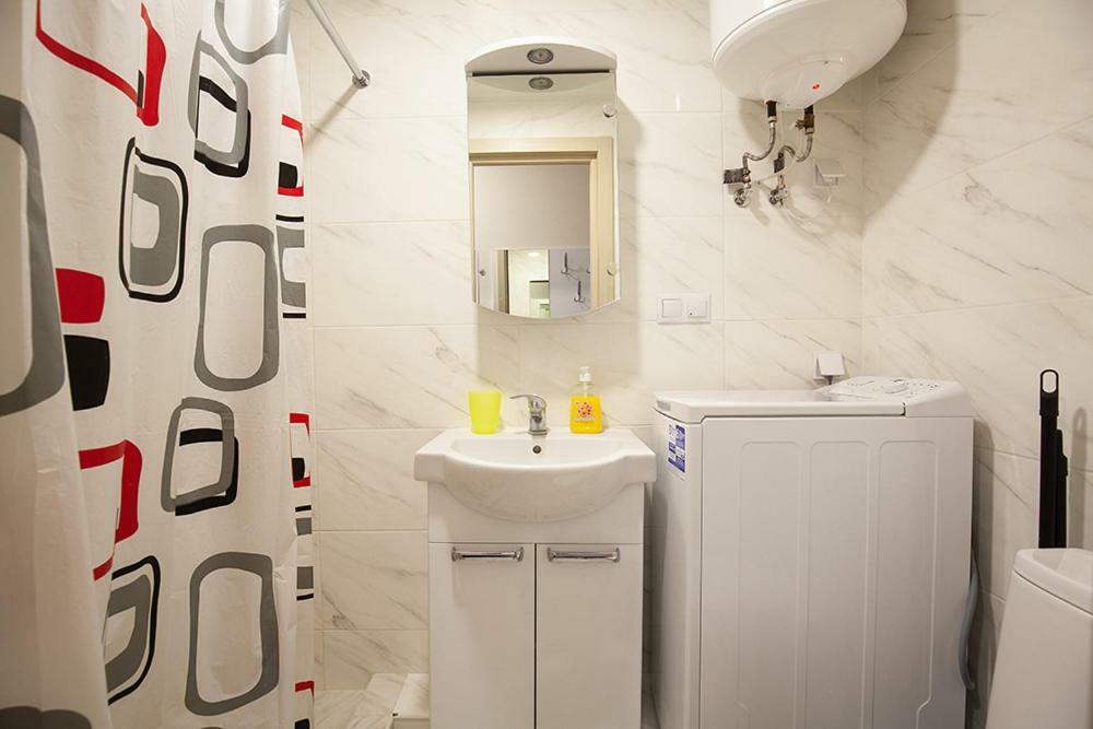 New Quiet Place In Kiev Екстер'єр фото