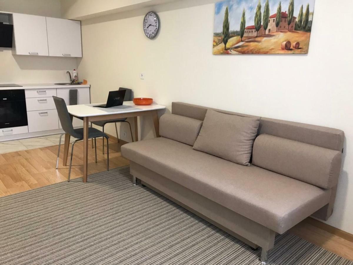 New Quiet Place In Kiev Екстер'єр фото