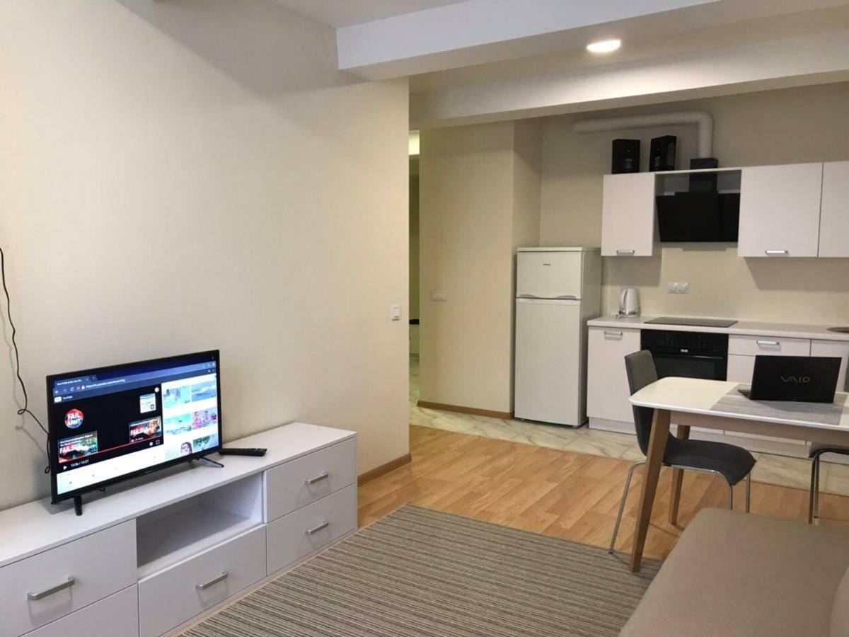 New Quiet Place In Kiev Екстер'єр фото